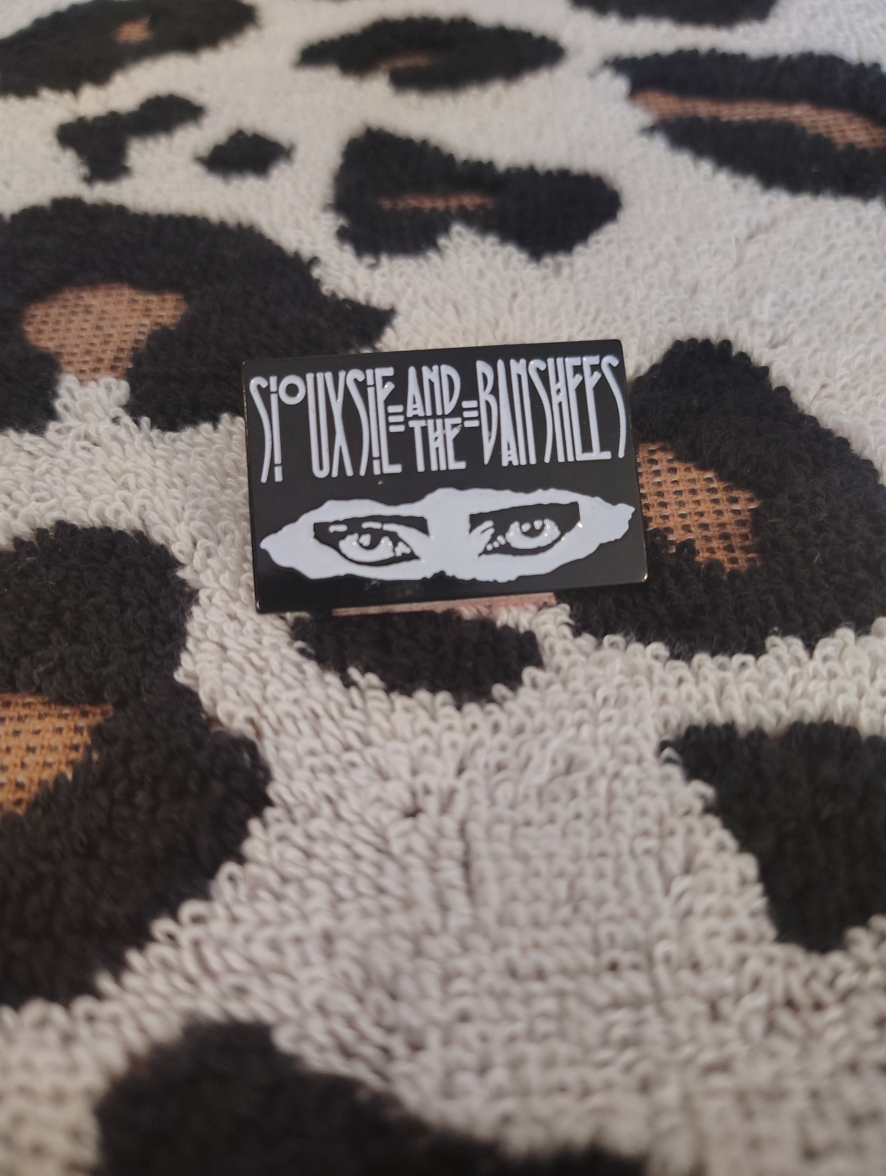 SIOUXSIE AND THE BANSHEES PIN
