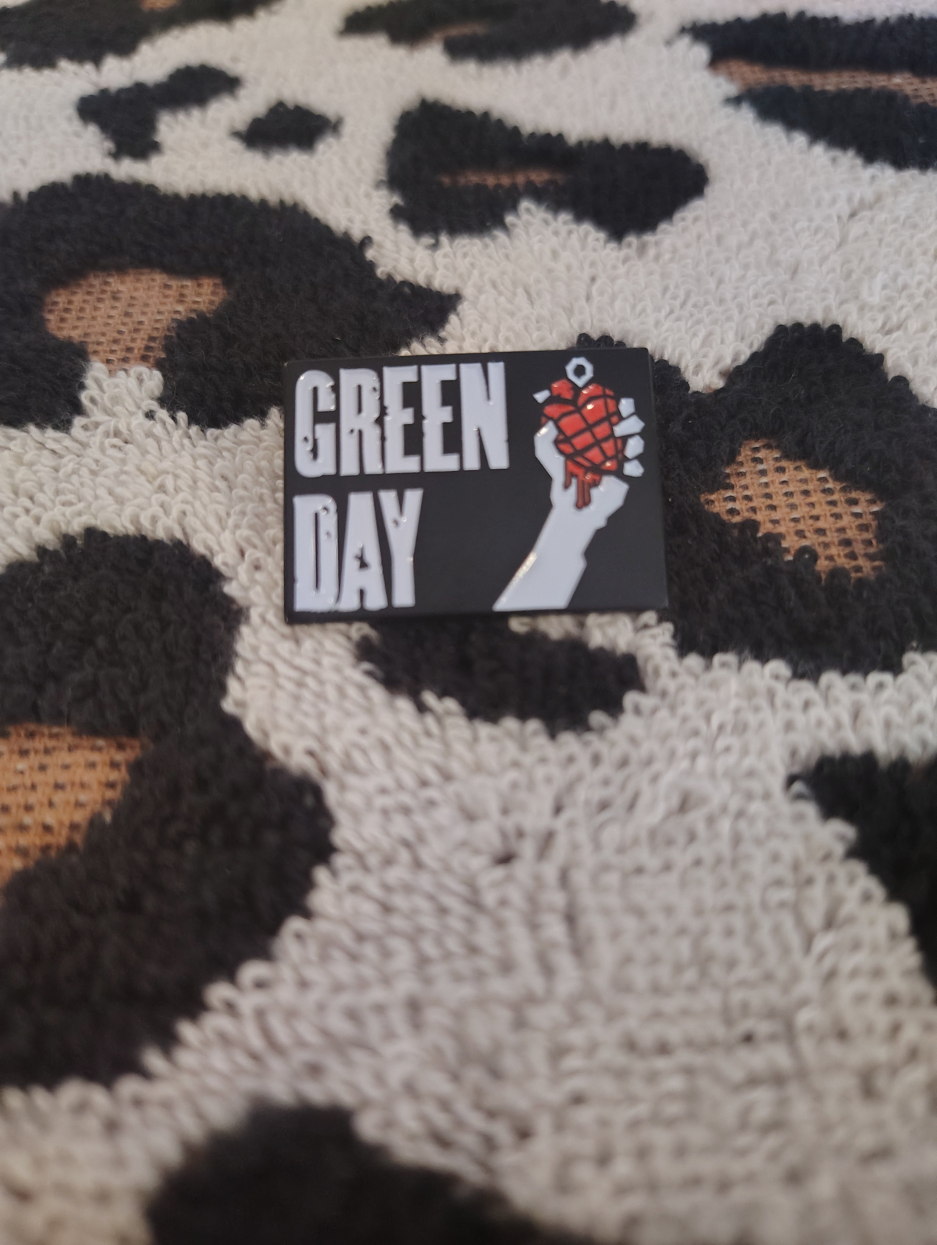 GREEN DAY PIN