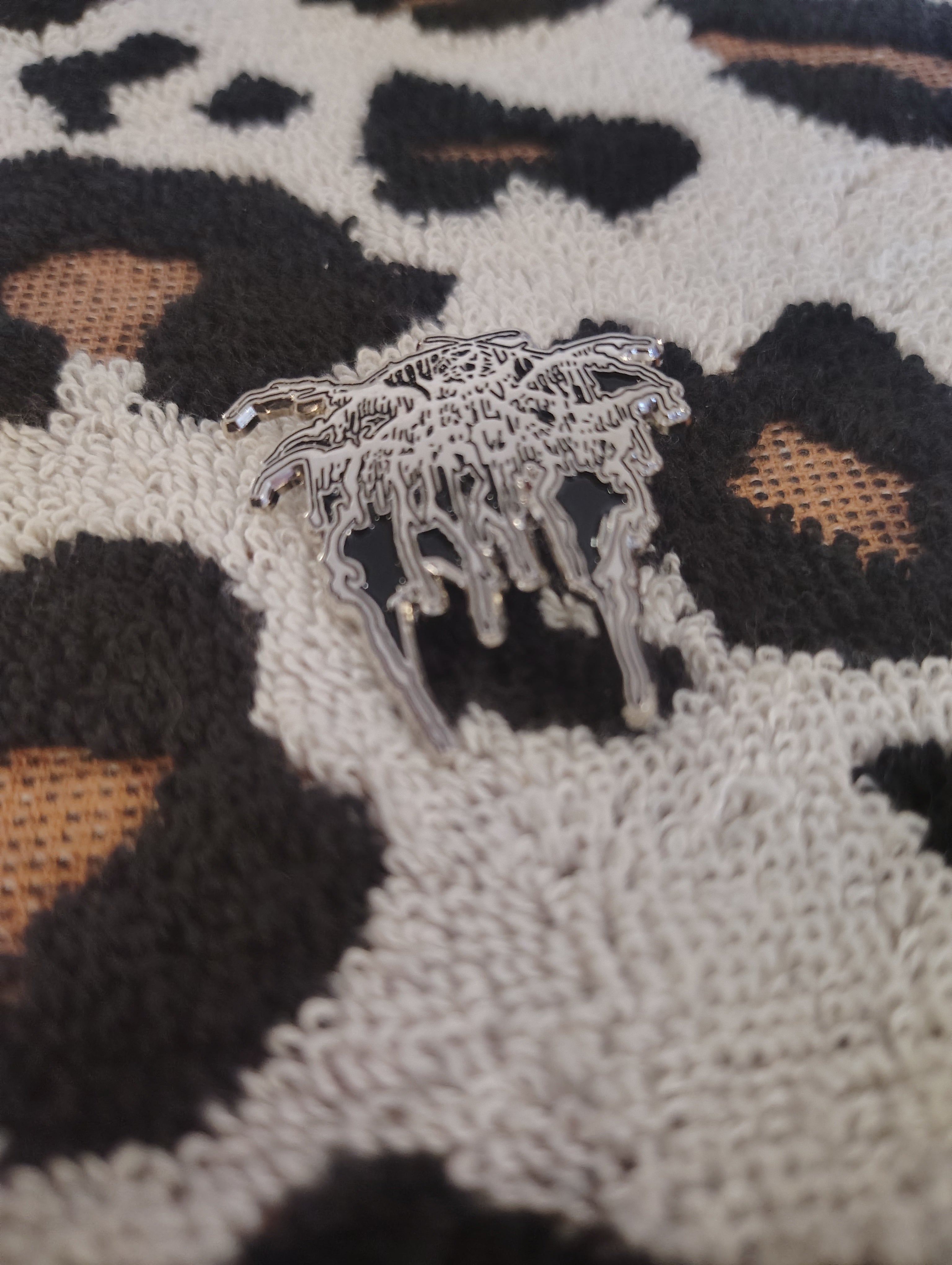 DARK THRONE PIN