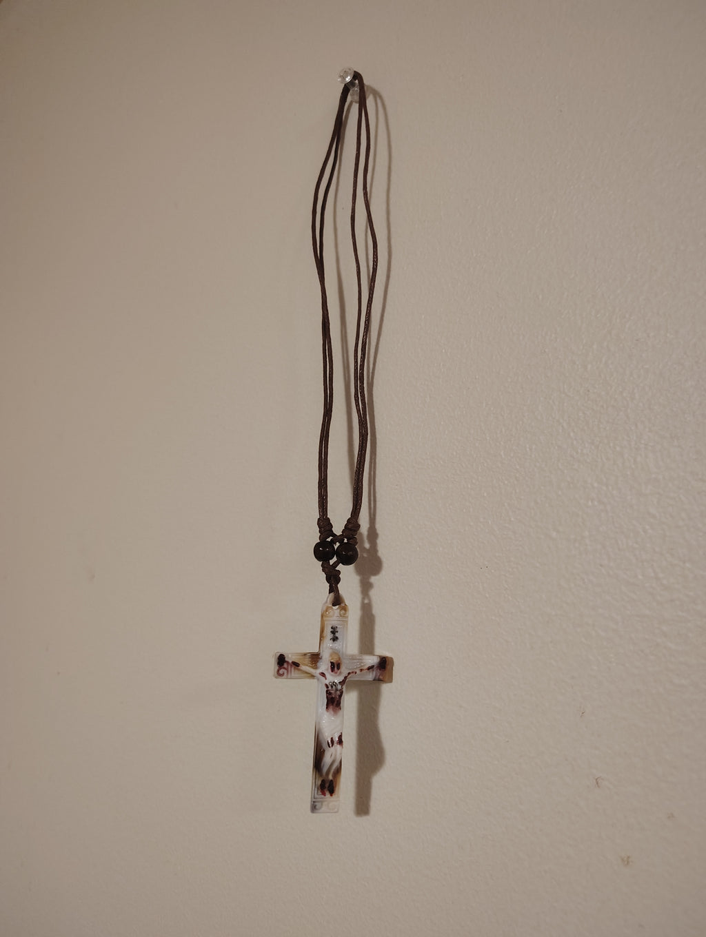 MARY'S SILENCE NECKLACE (Marble crying Jesus 999)