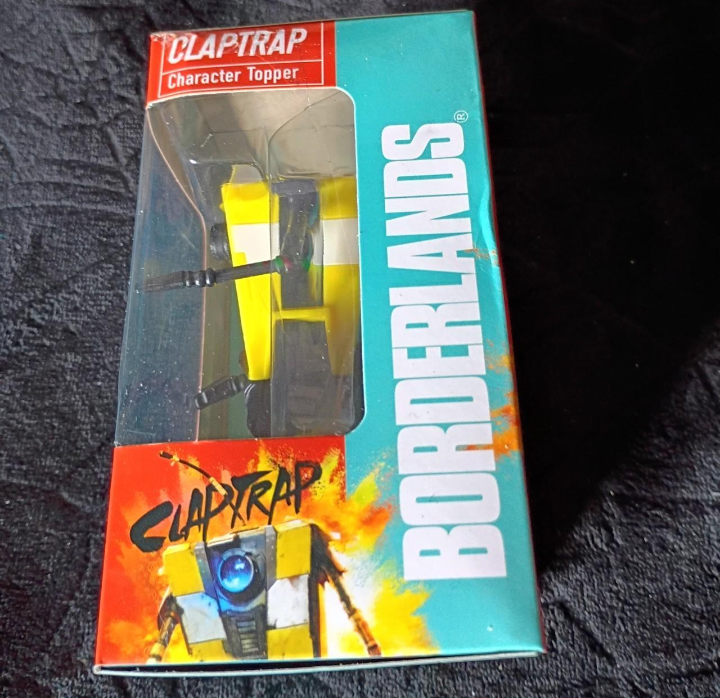 BORDERLANDS CLAPTRAP CHARACTER TOPPER